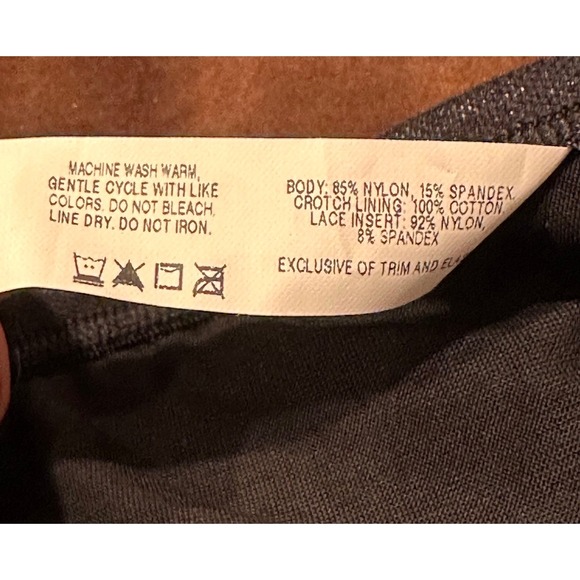 X054 Bali Moderate Control Lace Brief‎ - Picture 3 of 3